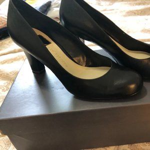 Liz Claiborne shoes - size 5.5 - women - Black